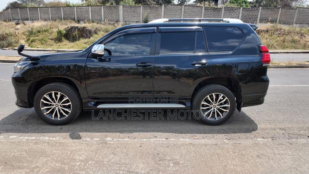 Toyota Land Cruiser 2019 Black