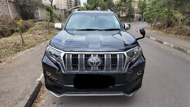 Toyota Land Cruiser 2019 Black