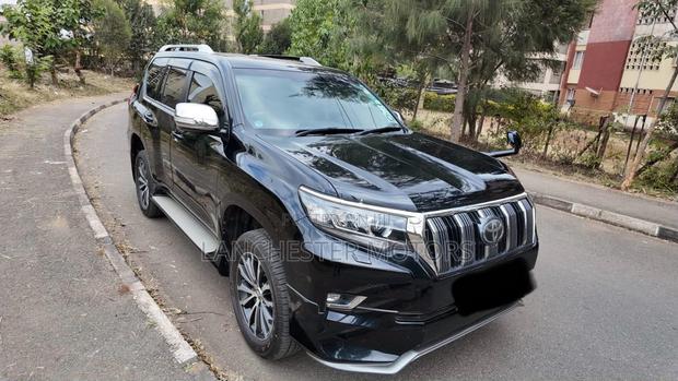 Toyota Land Cruiser 2019 Black