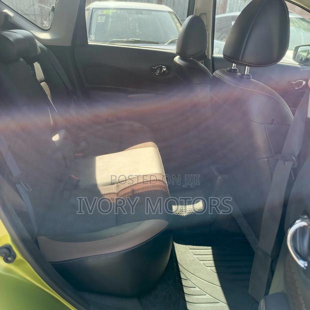 Nissan Note 2017 Green