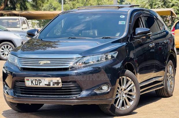 Toyota Harrier 2017 Black