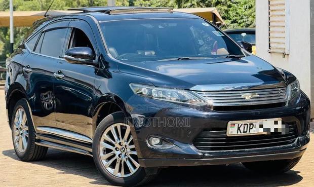Toyota Harrier 2017 Black