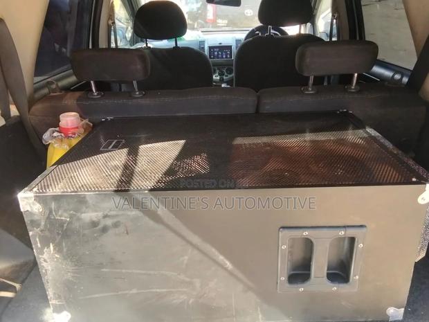 Nissan Note 2011 Silver