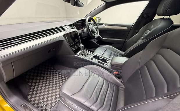 Volkswagen Arteon 2.0T SEL FWD 2019 Yellow