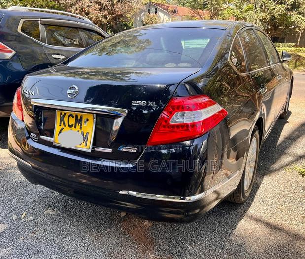 Nissan Teana 2010 Black
