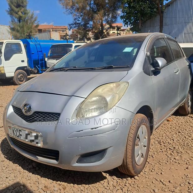 Toyota Vitz 2010