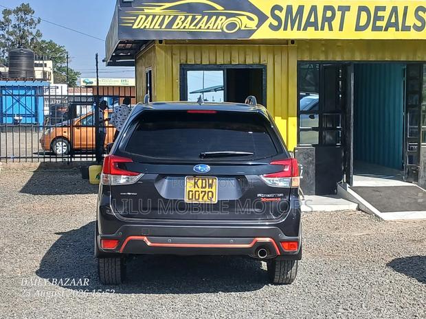 Subaru Forester 2018 Gray