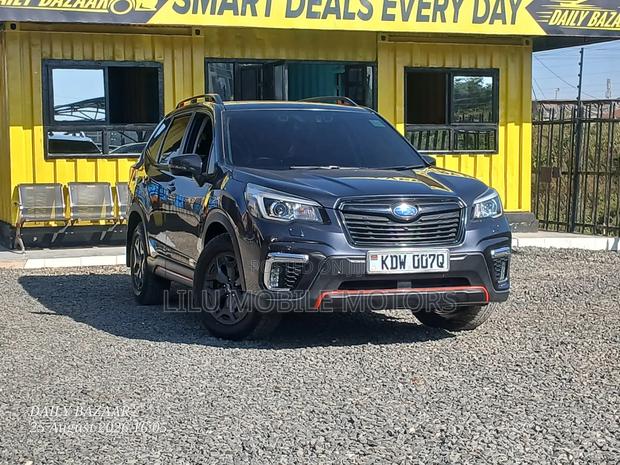 Subaru Forester 2018 Gray