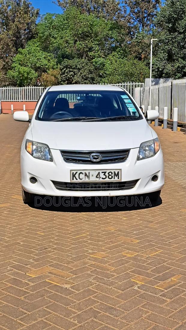 Toyota Corolla Fielder 2010 White