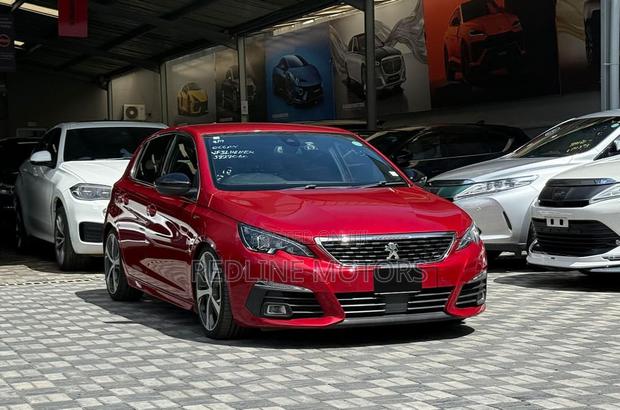 Peugeot 308 2018 Red