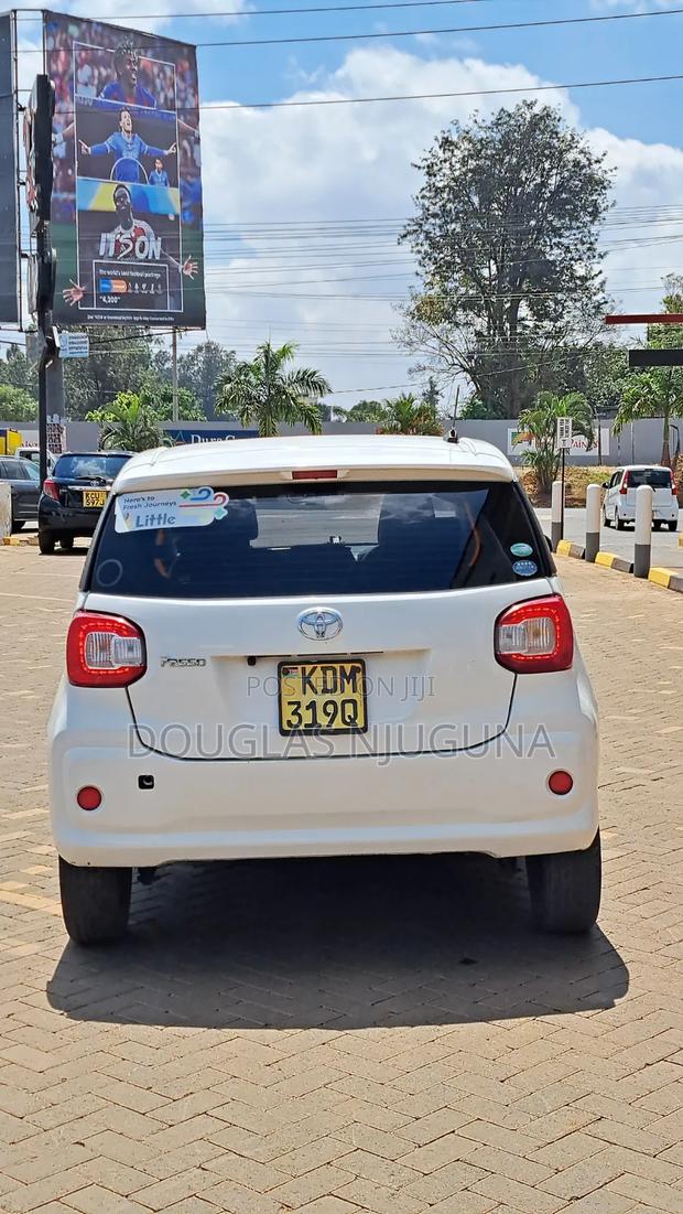 Toyota Passo 2016 White