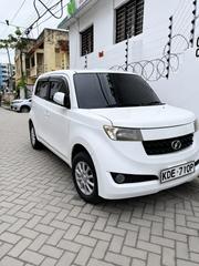 Toyota bB 2014 Pearl for sale