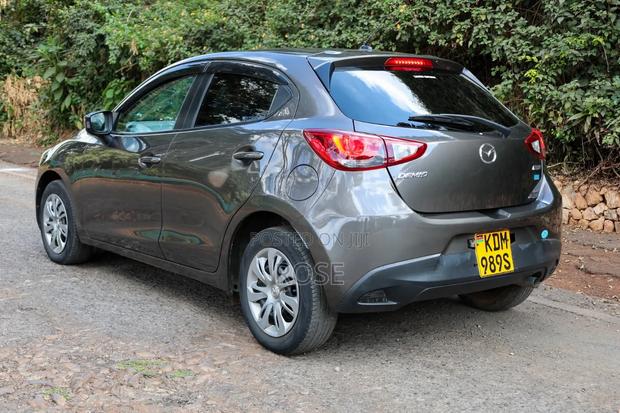 Mazda Demio 2016 Gray