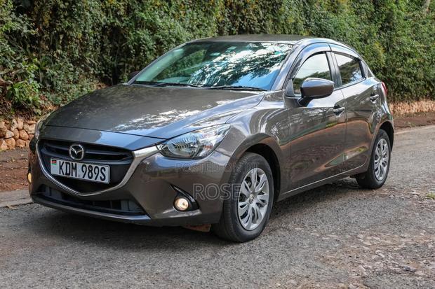 Mazda Demio 2016 Gray