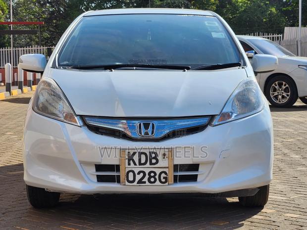 Honda Fit 2013 White