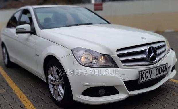 Mercedes-Benz C200 2012 White