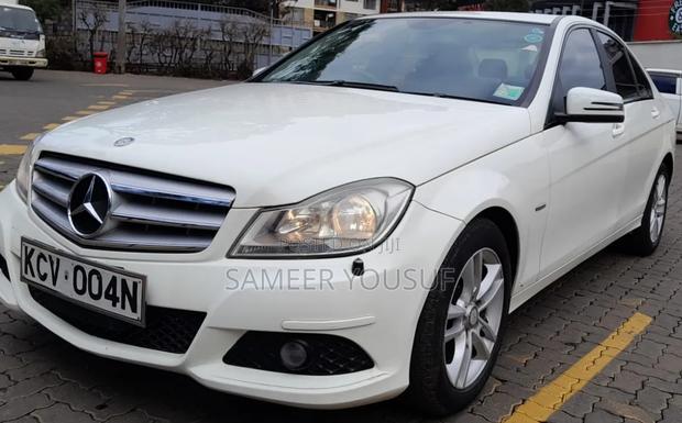 Mercedes-Benz C200 2012 White