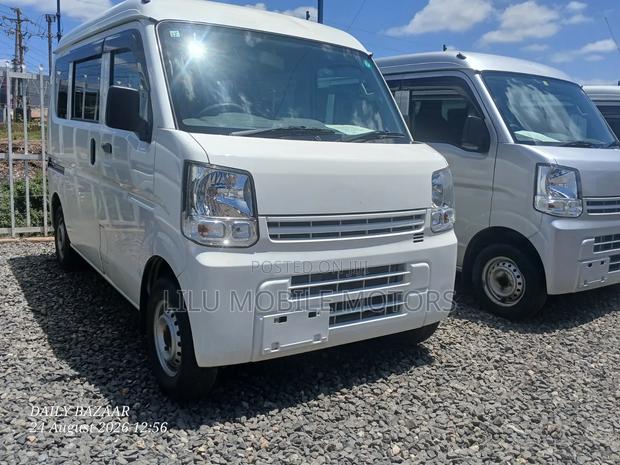 Suzuki EV 2019 White