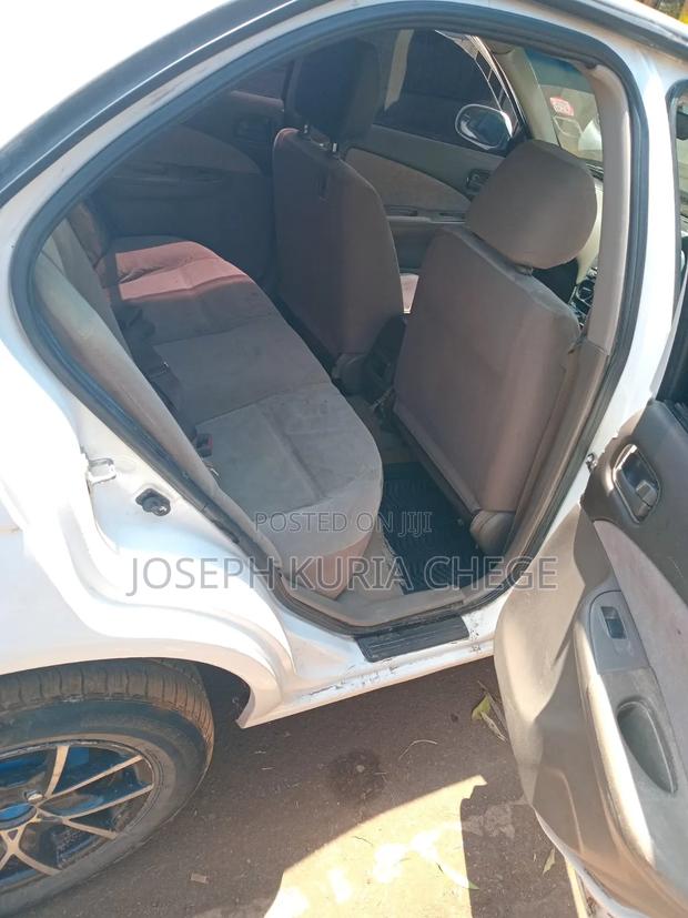 Nissan FB15 2005 White