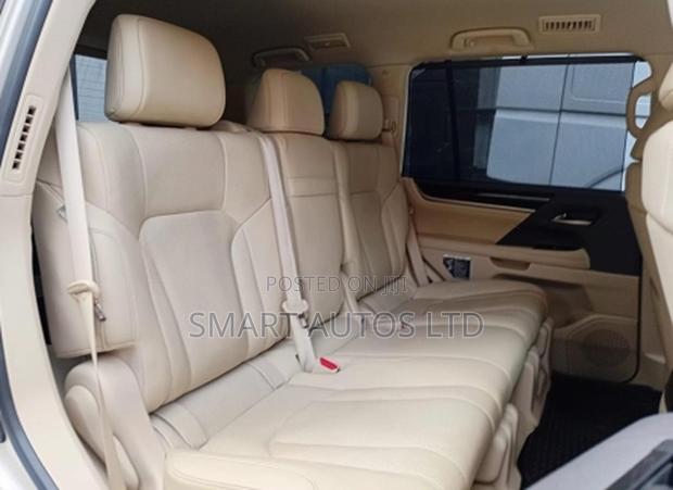 Lexus LX 450d AWD 2019 Gold