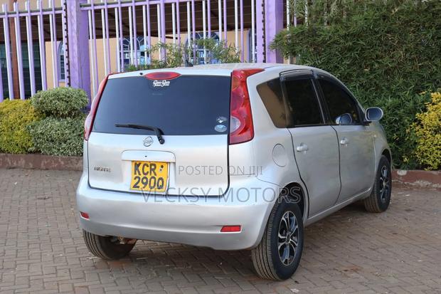 Nissan Note 2011 Silver