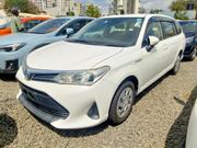 Toyota Corolla Fielder 2018 White for sale