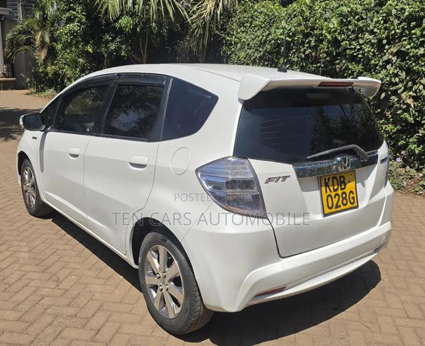 Honda Fit 2013 White