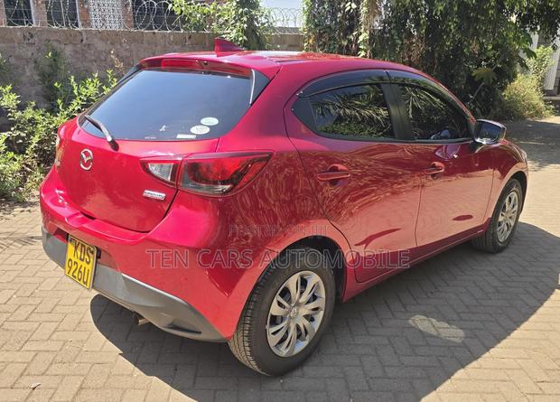 Mazda Demio 2018 Red