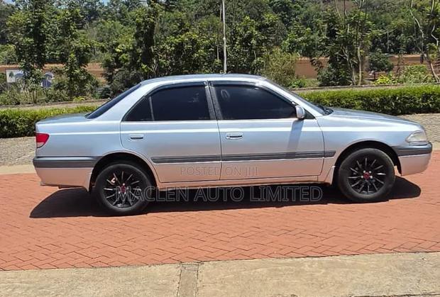 Toyota Carina 1998 Silver