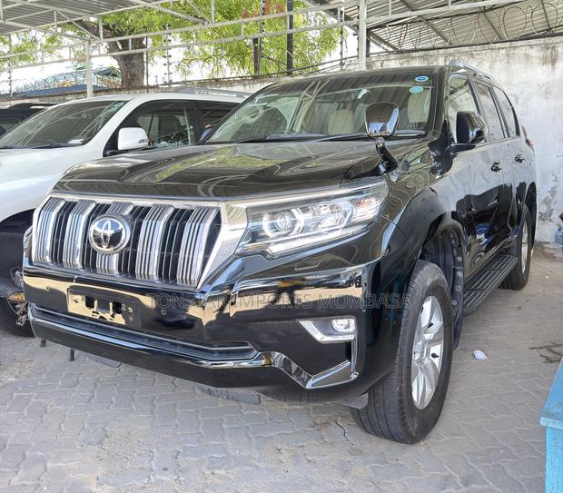 Toyota Land Cruiser Prado 2.7 2019 Black