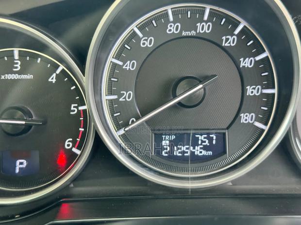 Mazda Atenza 2016 Silver