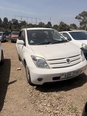 Toyota IST 2004 White for sale