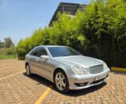 Mercedes-Benz C200 2007 Silver for sale
