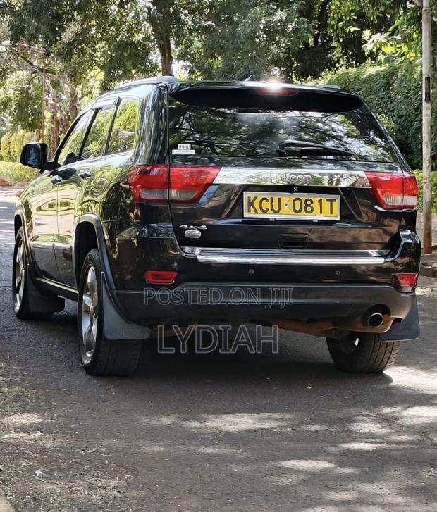 Jeep Grand Cherokee 2012 Black