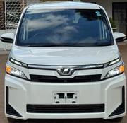 Toyota Voxy 2019 Pearl for sale