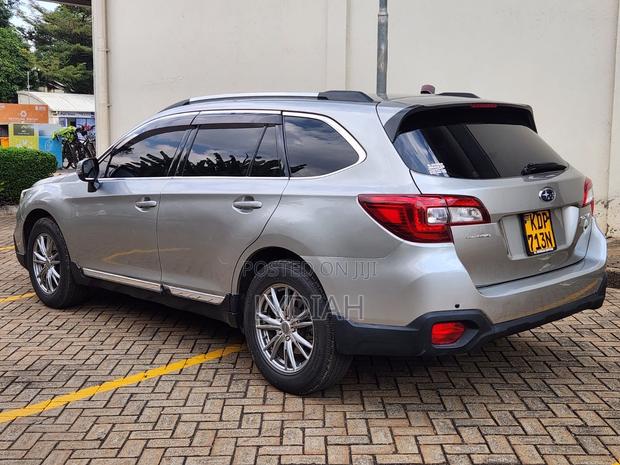 Subaru Outback 2016 Beige