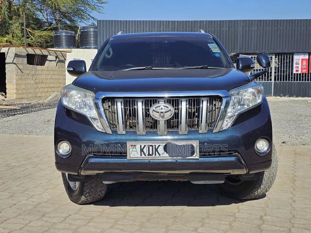 Toyota Land Cruiser Prado 2015 Blue