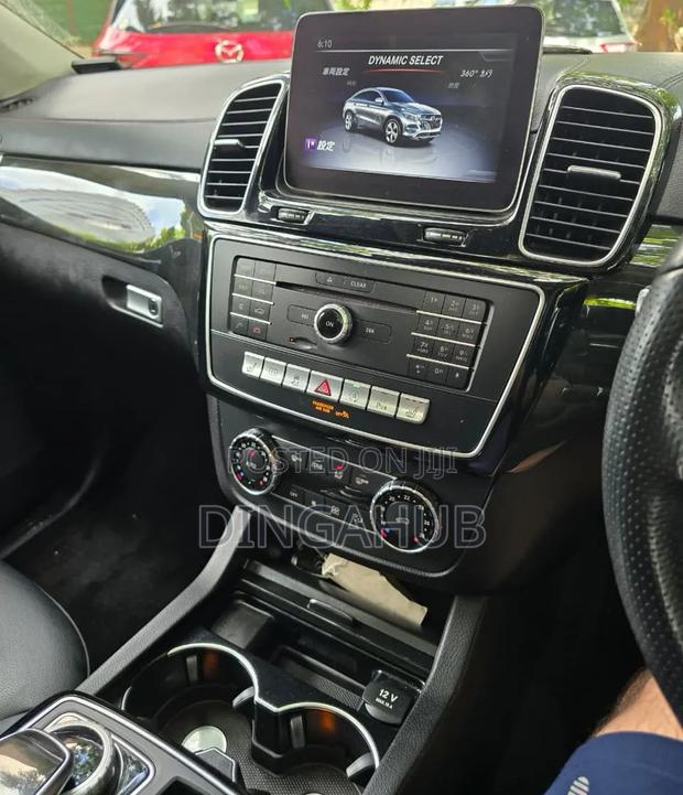 Mercedes-Benz GLE-Class 2019 White