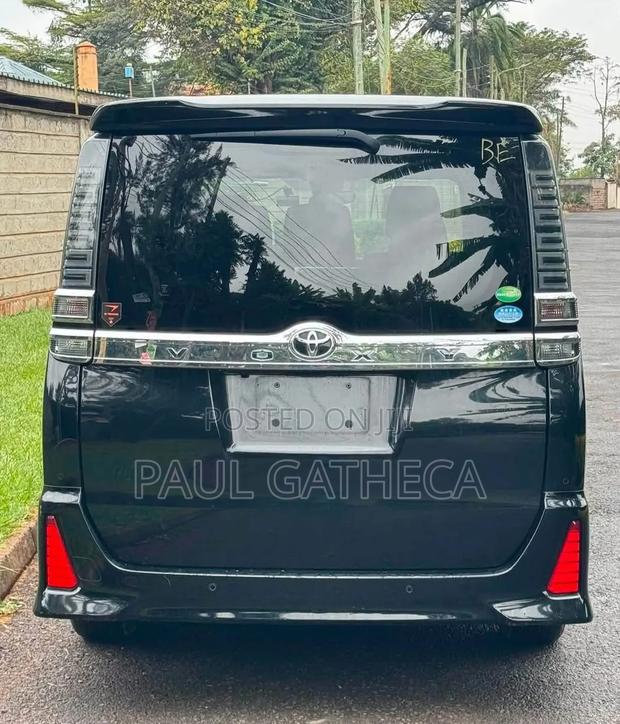 New Toyota Voxy 2019 Black