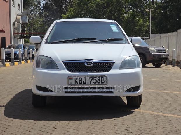 Toyota Corolla RunX 2003 White