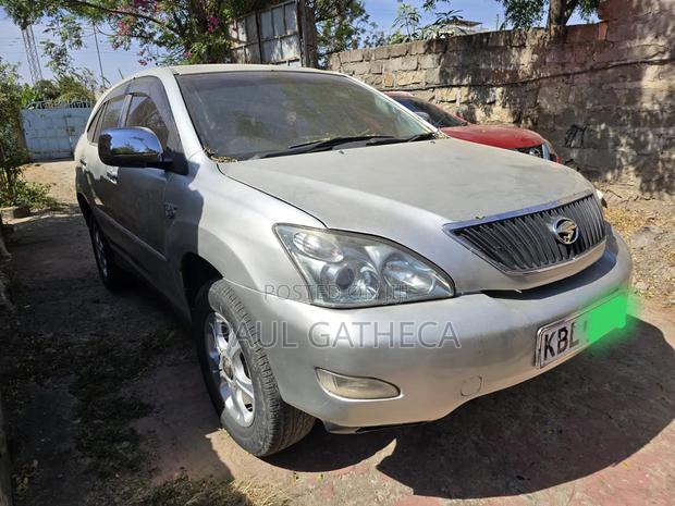 Toyota Harrier 2003 Silver