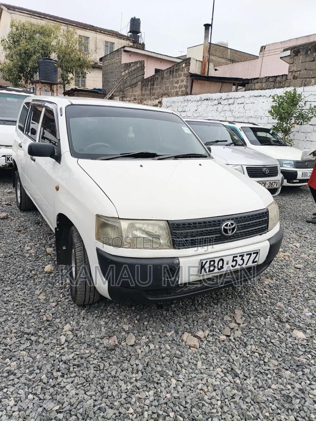 Toyota Probox 2005 White