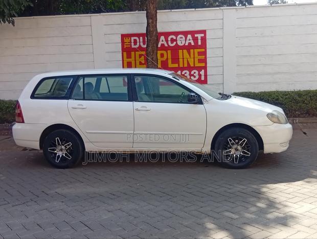 Toyota Corolla Fielder 2003 White