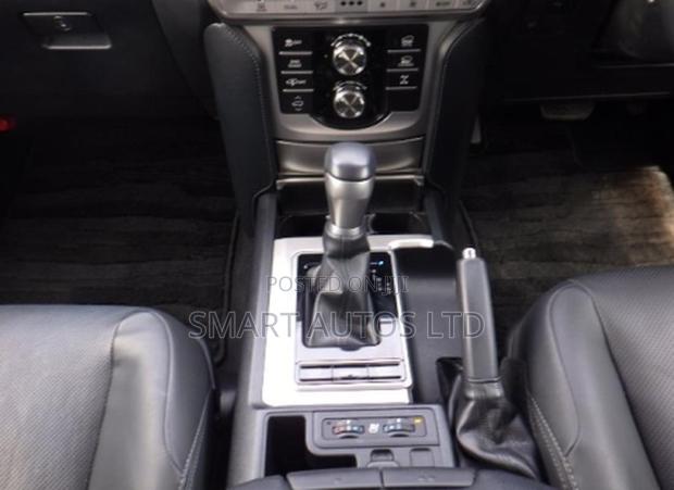 Toyota Land Cruiser Prado 2020 Matt Black