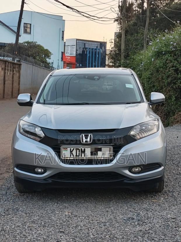Honda Fit 2018 Silver