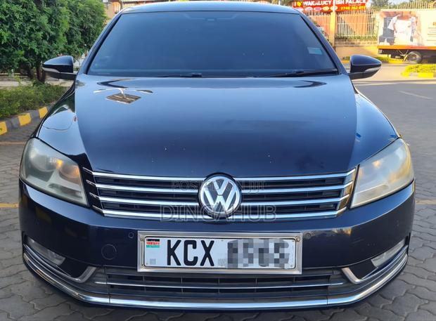 Volkswagen Passat 2013 Black