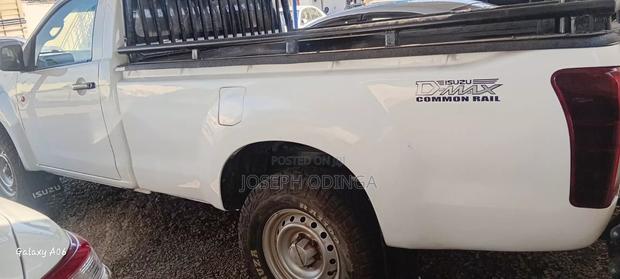 Isuzu D-MAX 2020 White