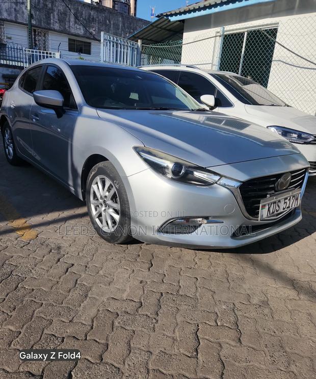 Mazda Axela 2017 Silver