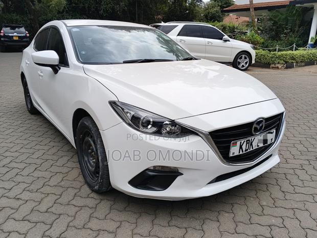 Mazda Axela 2015 White