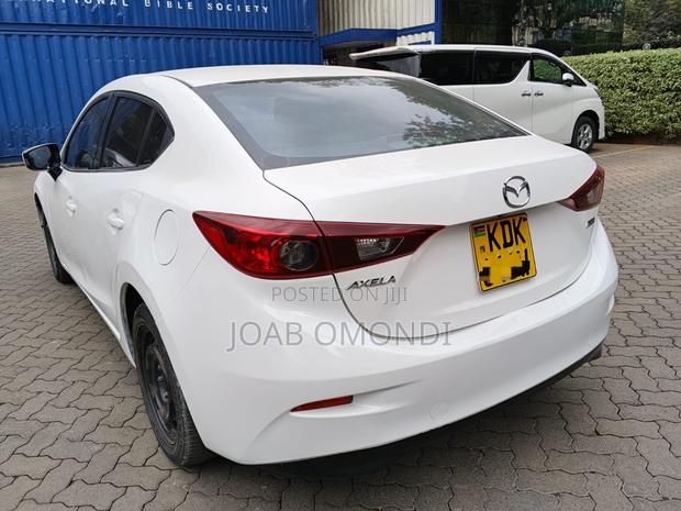 Mazda Axela 2015 White